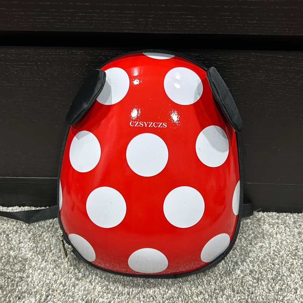 Zhongsheng Adjustable Ladybug Backpack With Anti-Kid Loss Strap